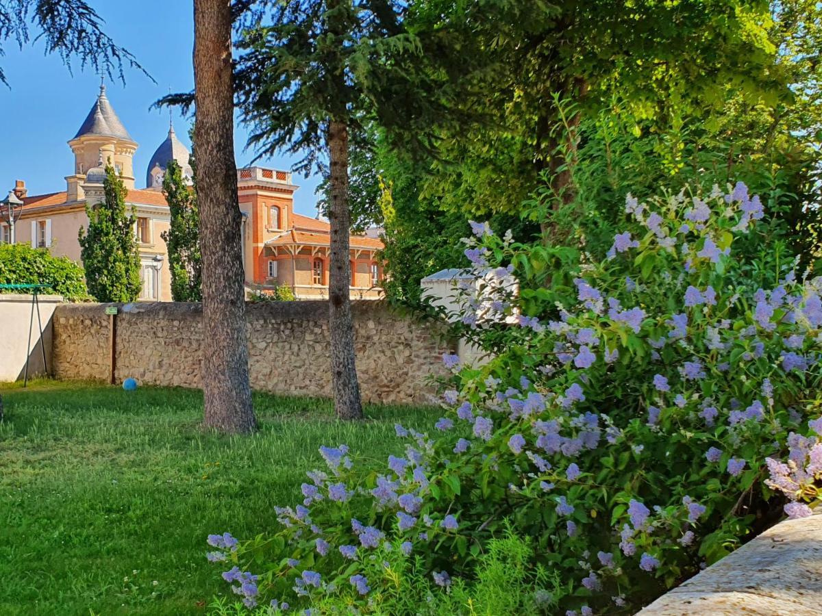 Gite Les Arches Saint-Andeol-le-Chateau Bagian luar foto